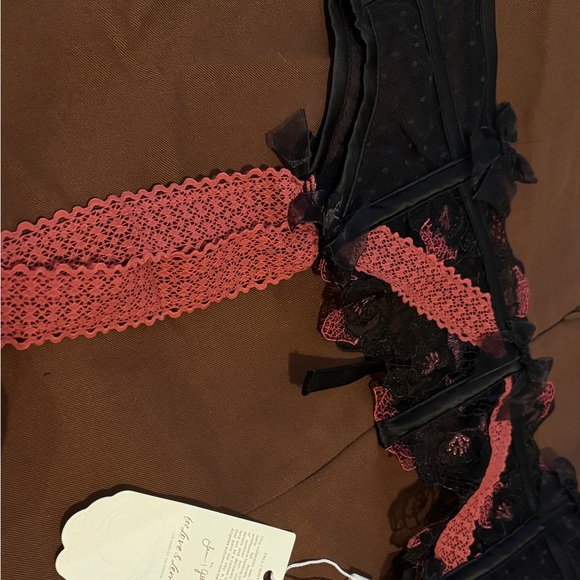 FOR LOVE AND LEMONS NWT IVY GARTER BELT - Picture 6 of 7